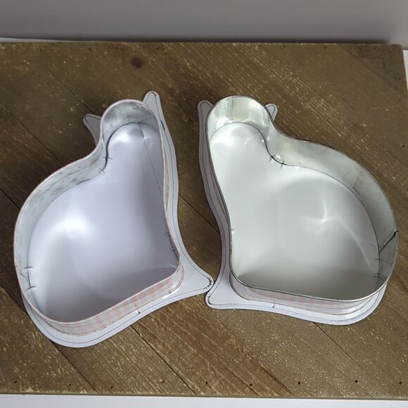 Cat shaped vintage tin storage - Picture 6 of 6